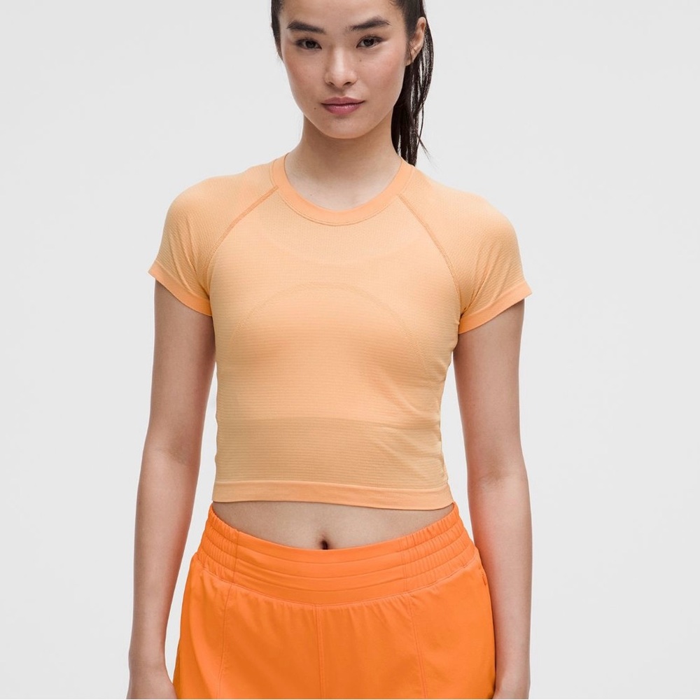 lululemon Cropped Swiftly Tech 2.0 in Rock Melon